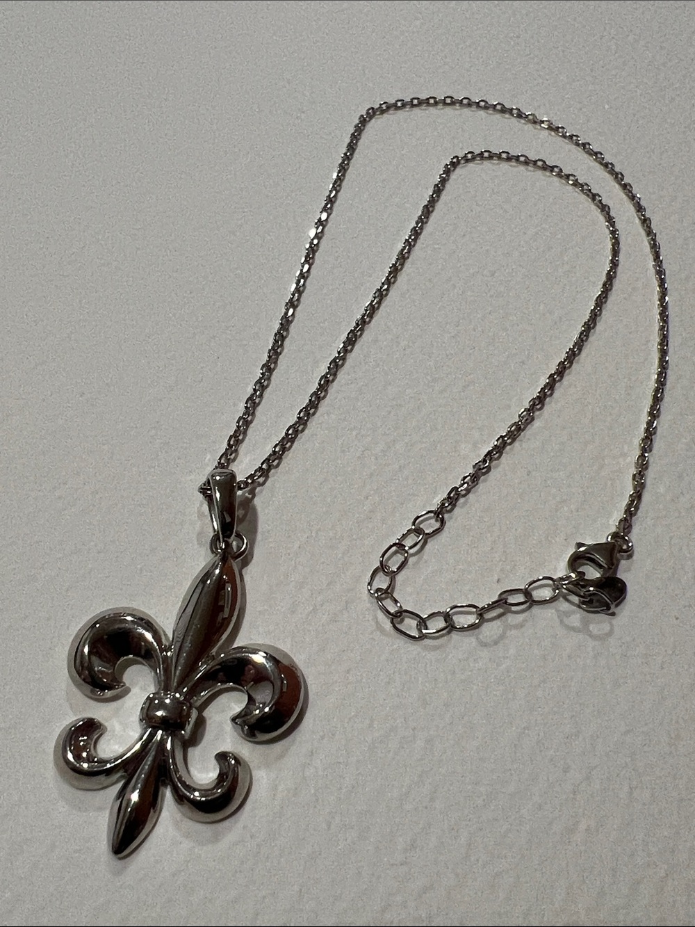 Sterling Silver Fleur-de-Lis Pendant Necklace